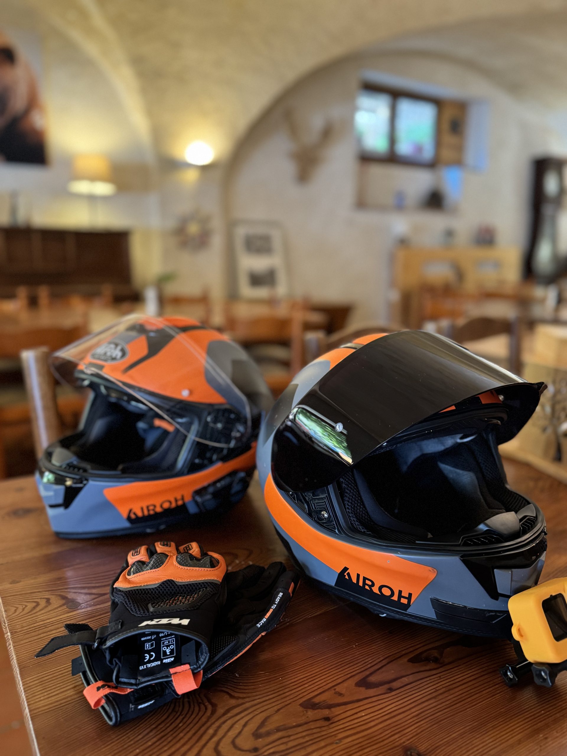Motos à l'Auberge de la Forêt