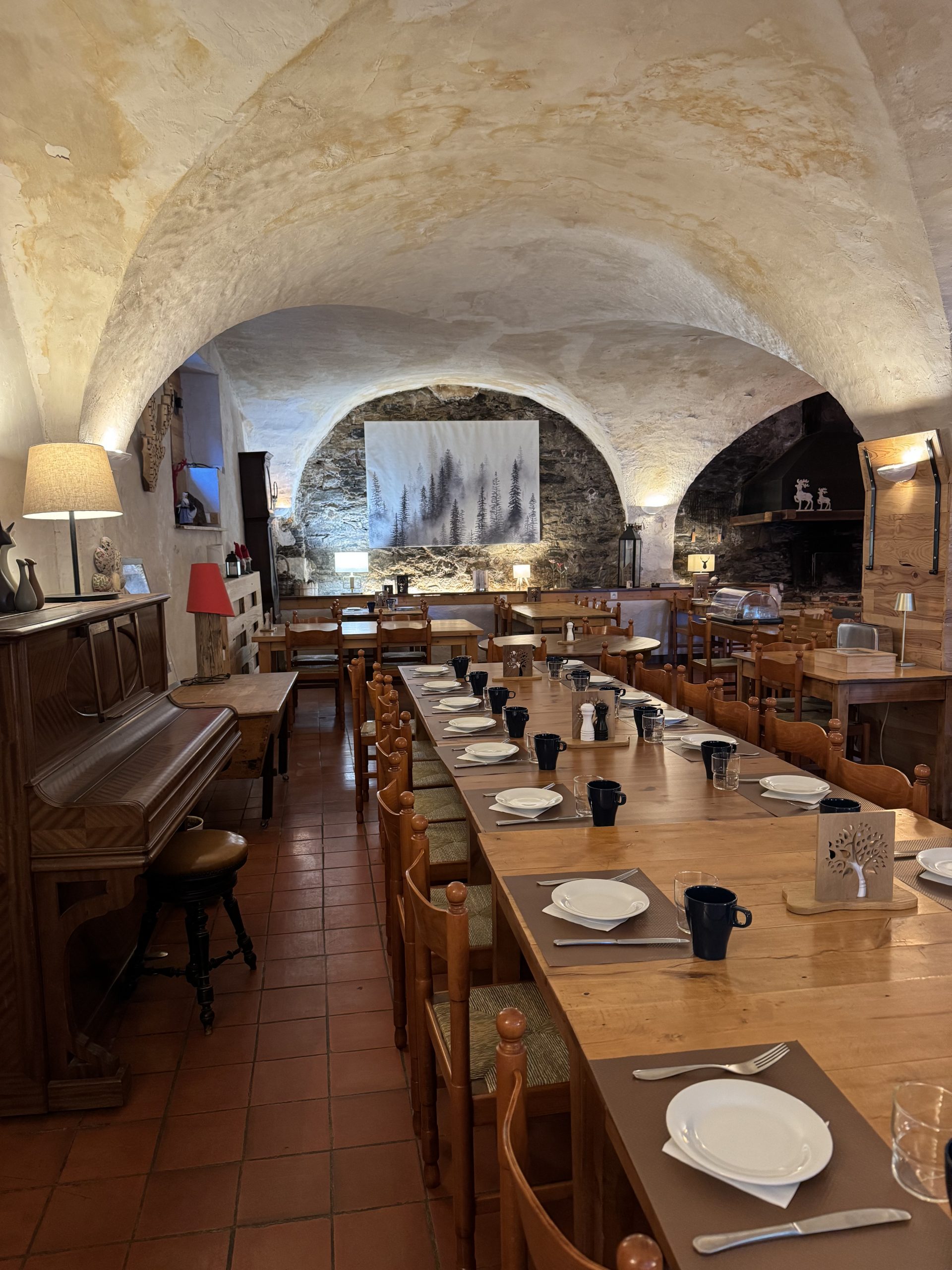 Salle voûtée de l'ancienne bergerie